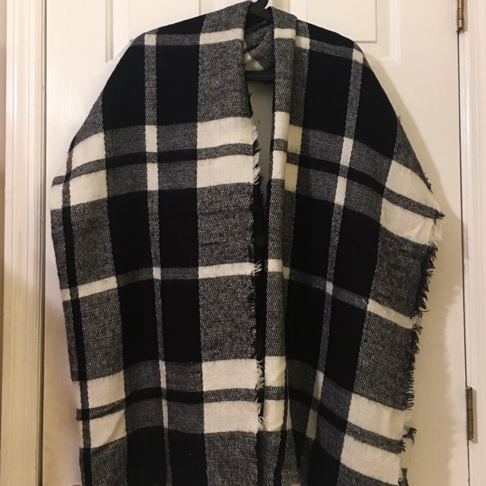 Old Navy Plaid Scarf
